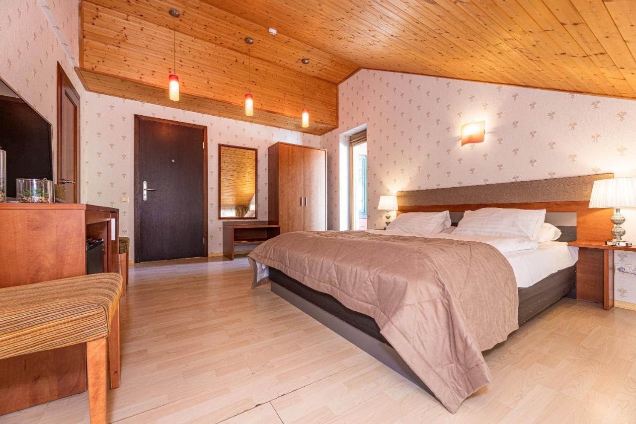 Palanga Park Hotel エクステリア 写真